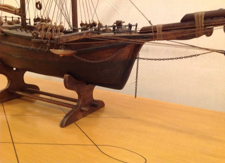 Maquette De Navire à 2 Mâts 