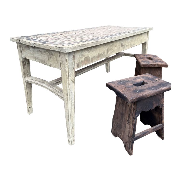 Table de ferme aux motifs peints et patine datant du 19e siècle 