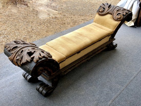 Neoclassical Italian bench, 18th century