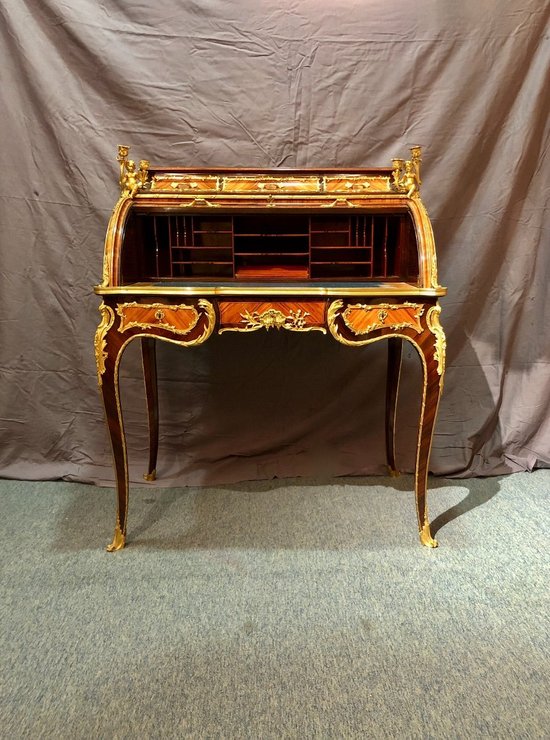 Middle Cylinder Desk, Circa 1830. Stamp Of Charles-guillaume Winckelsen (1812 - 1871)