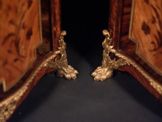 Pair Of Corner Cupboards, 19th Century