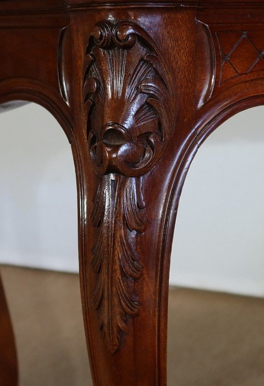  Solid mahogany middle table, Louis XV style - 2nd part of the 19th century