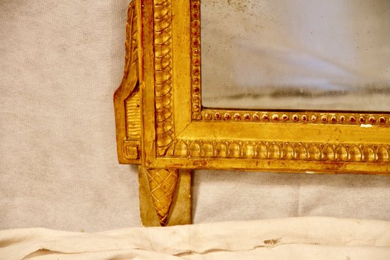 Louis XVI Period Giltwood Mirror, 18th Century