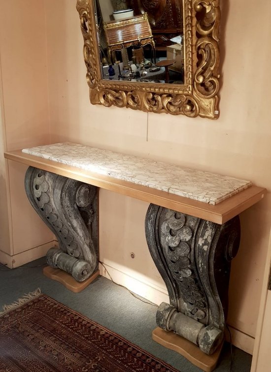 Contemporary Console with 19th century Haussmanian elements