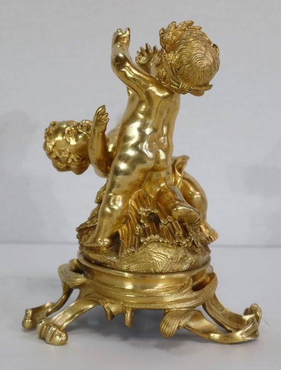  Gruppe aus vergoldeter Bronze, im Geschmack von Louis XV, Epoche Napoleon III - circa 1850