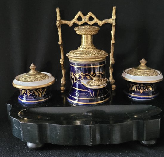 Nice inkwell Napoleon 3, gilt bronze porcelain in the taste of Sevre