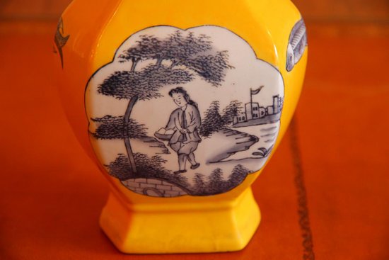 Chinesische Vase aus dem späten 19. Jahrhundert