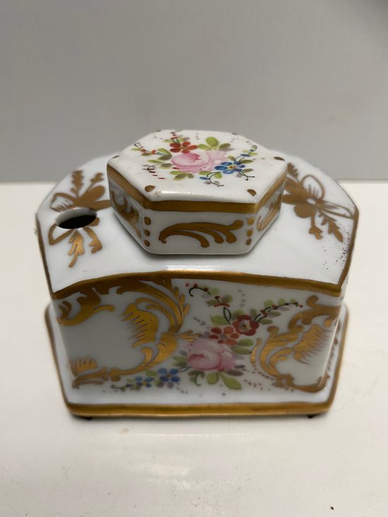 German porcelain inkwell