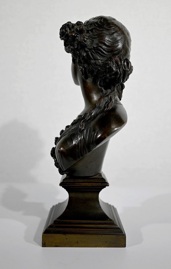 Bronze « Jeune femme couronnée de fleurs » d’après J.C. Marin – XIXe