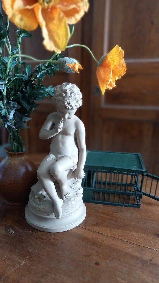 Sculpture d'après Falconet  en biscuit de porcelaine  XIXème