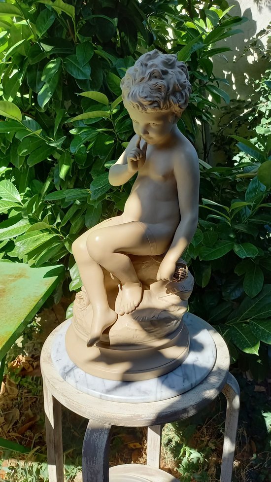 Sculpture d'après Falconet  en biscuit de porcelaine  XIXème