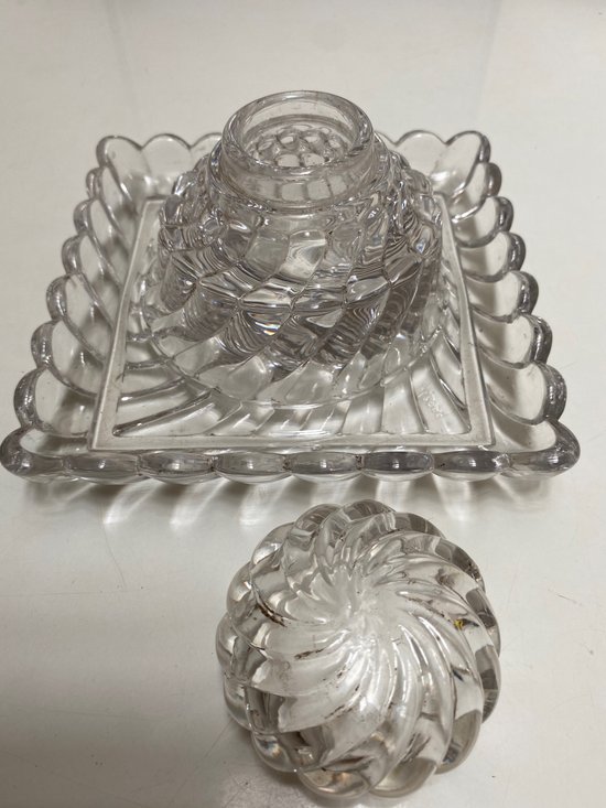 BACCARAT CRYSTAL INKWELL