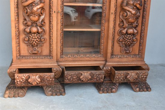 Renaissance Carved Characters Display Case