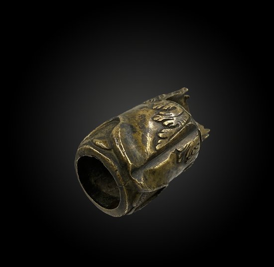 LION HEAD CANNON MOUTHPIECE European work late 17th - early 18th century Gilded brass