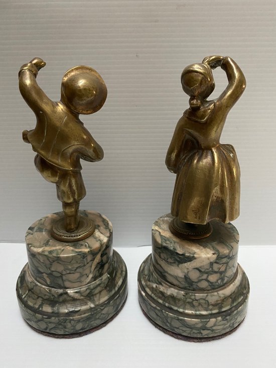 PAIR OF BRONZE SUBJECTS