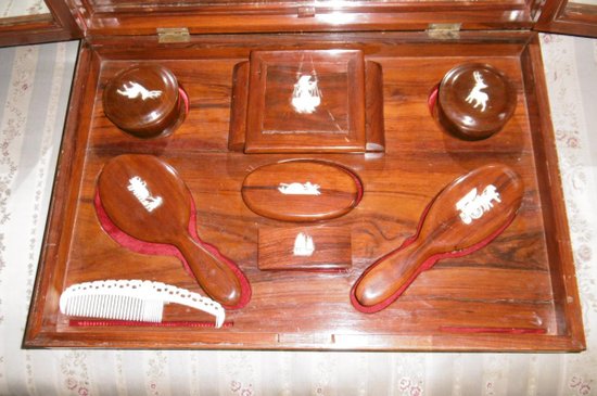 Rosewood And Ivory Dressing Box