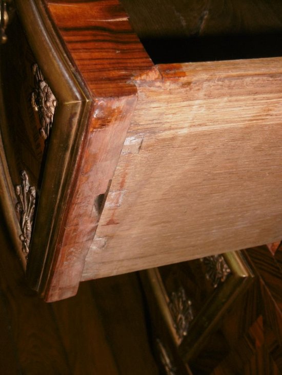 Large 19th Century Regency Chest of Drawers