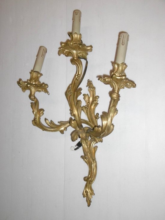 Pair of Louis XV wall lamps