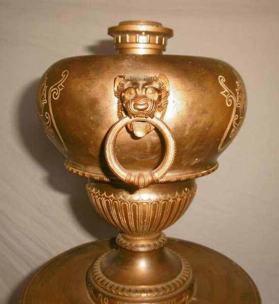 Lampada da terra in bronzo Napoleone III