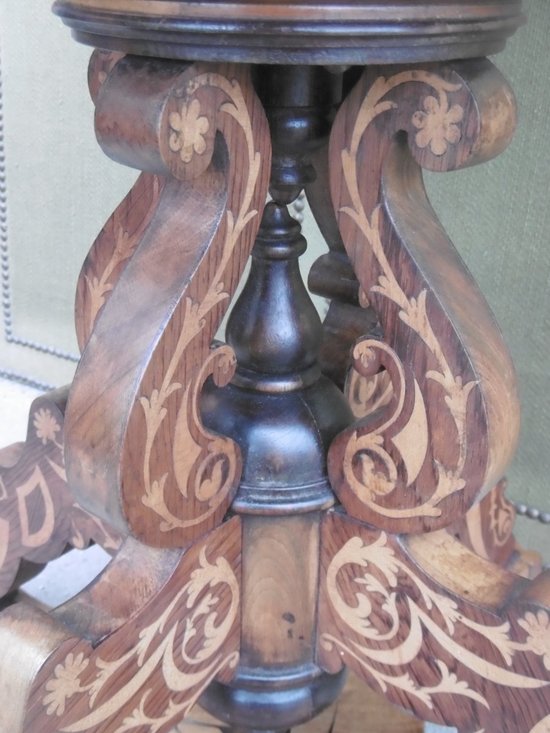 Charles X inlaid pedestal table