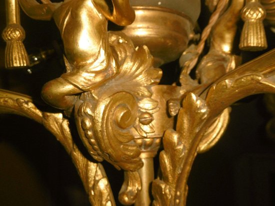 Lampadario Putti in bronzo