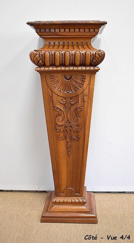 Important solid walnut sheath, neo-gothic style - late 19th century