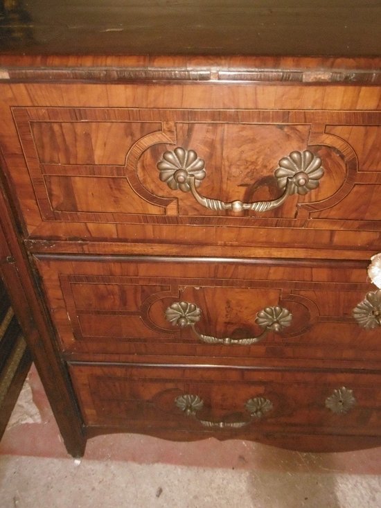 Louis XIV period chest of drawers