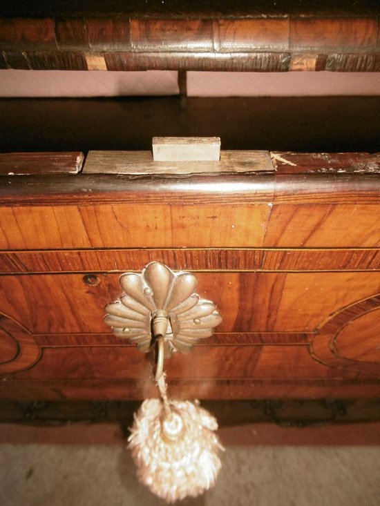 Louis XIV period chest of drawers