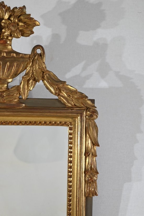 Petit miroir en Bois doré, style Louis XVI – Début XXe