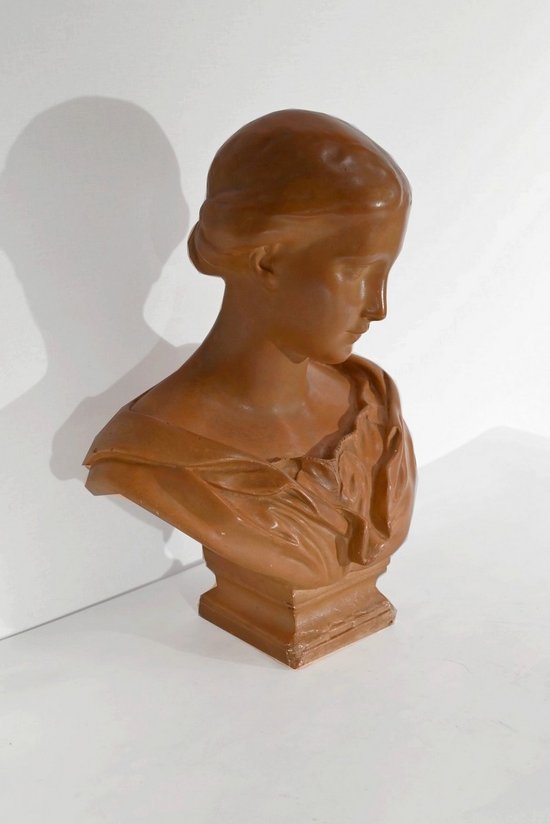 Busto in terracotta, firmato Atelier Lorenzi – 1920