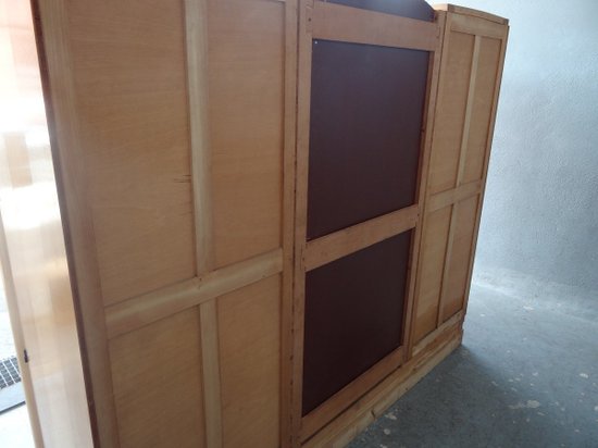 1940 Wardrobe In Maple Sycamore Veneer And Lemon Tree