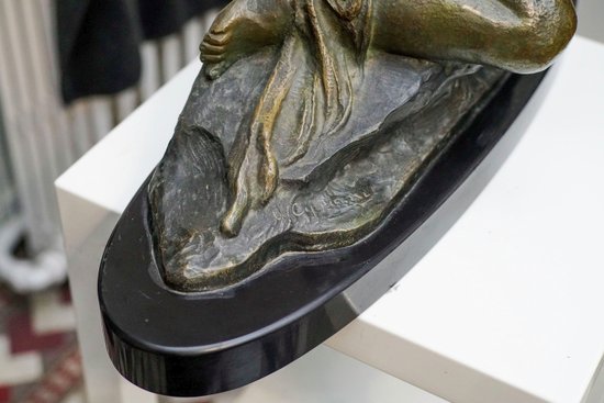 Ugo CIPRIANI, bronze art deco woman