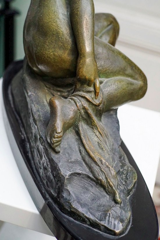 Ugo CIPRIANI, bronze art deco woman