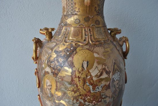 Large Japanese Vase In Satsuma Nineteenth Time