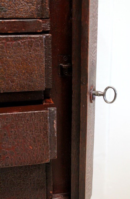 Small Pine and Varnish Cracked Chiffonnier - 1920