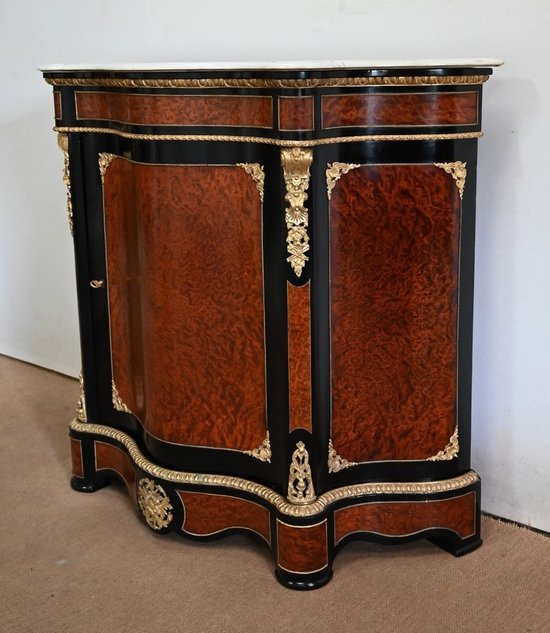 Sideboard in burr cedar, Napoleon III period - Mid 19th century