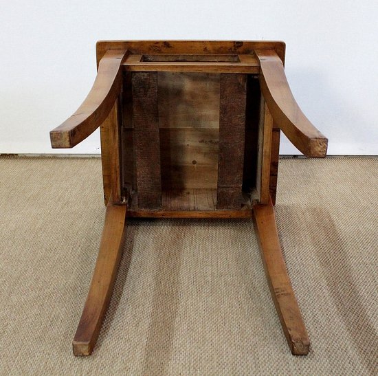 Small solid cherry wood end table, Louis XV taste - 2nd half of the 19th century