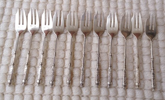 12 silver plated cake forks "Russian" model SFAM