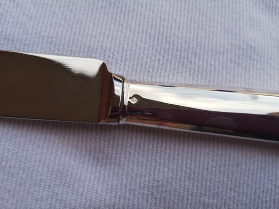 Coltello da tavola con manico in argento, stile "vieux paris" con marchio ODIOT