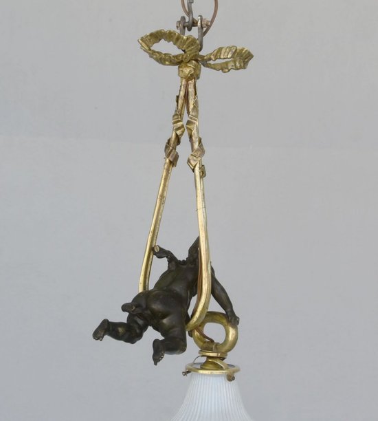 Tiny Chandelier With Baby Gilt Bronze Napoleon III