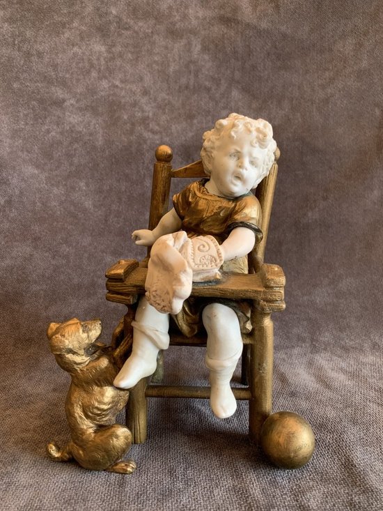 The child on his chair