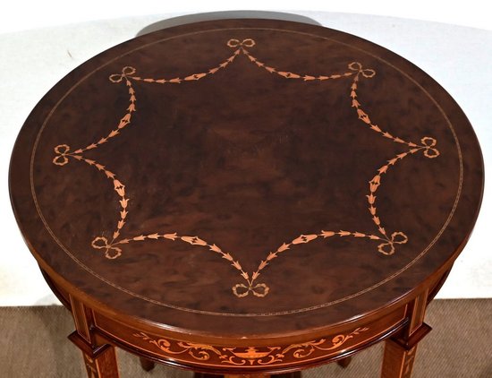 Table à Thé en Acajou, style Louis XVI – 1910