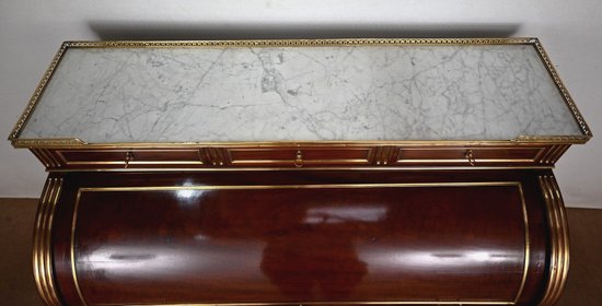 Important Mahogany Cylinder Desk, Louis XVI style, Napoleon III period - 2nd half of the 19th century