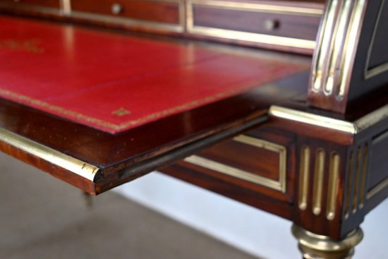 Important Mahogany Cylinder Desk, Louis XVI style, Napoleon III period - 2nd half of the 19th century