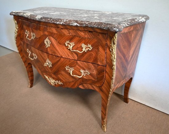 Sauteuse chest of drawers, Louis XV style - 2nd half XIXth century