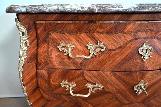 Sauteuse chest of drawers, Louis XV style - 2nd half XIXth century