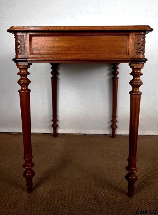 Small mahogany desk, Louis XVI style - 1900