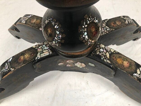 Planter in blackened wood decorated with flowers in medallions and mother of pearl, Napoleon III