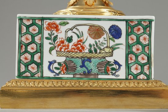 Porcelain inkwell of Samson de la