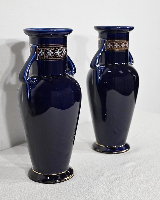 Paire de Vases en Faïence Émaillée – Début XXe